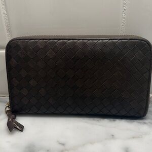 Bottega Veneta Espresso Intrecciato Napa lamb skin Woven Leather Wallet
